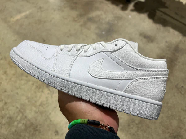 Jordan 1 Low Triple White